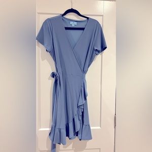 CECE WRAP DRESS NEVER WORN